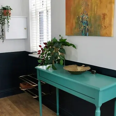 Apartment Clement House, York, Free Ev And Parking York