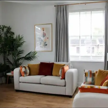 Apartment Clement House, York, Free Ev And Parking