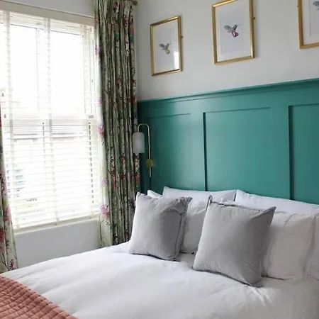 Clement House, York, Free Ev And Parking York